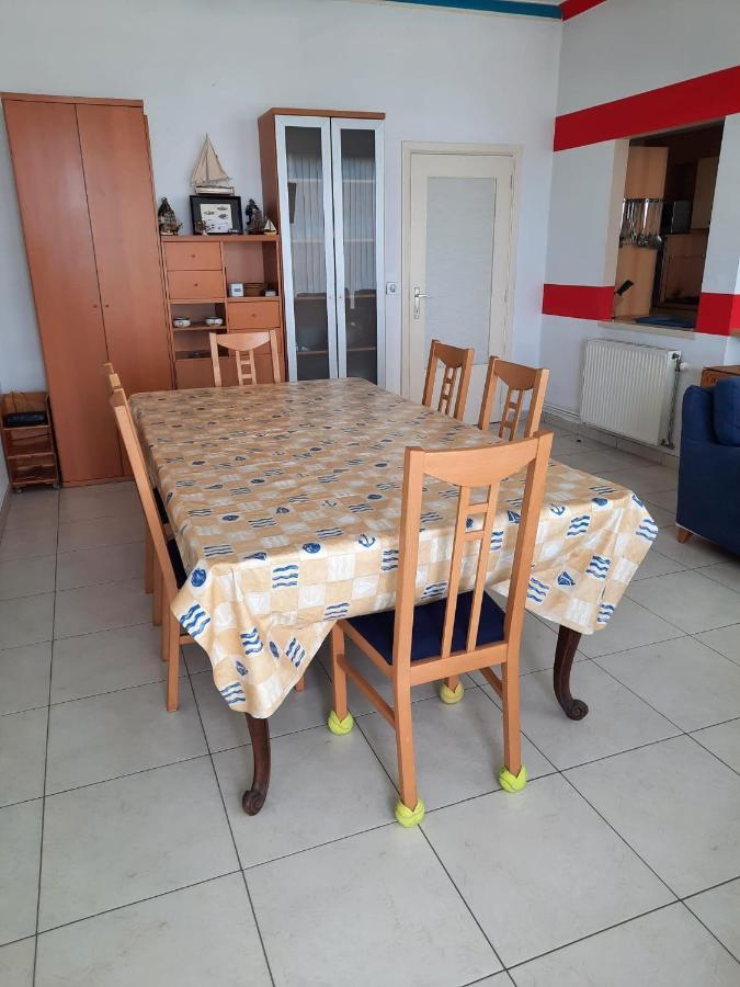 Appartement Moderne De 94 M² 2 Ch. Sur La Digue Nieuwpoort Exteriör bild